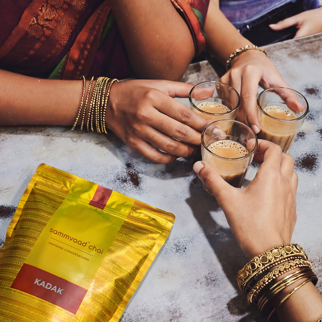 Sammvaad 1kg Kadak + 3 free spices + 50g Sammvaad Green Tea